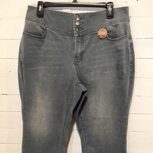 New Lane Bryant jegging crop- size 14